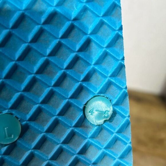 Michael Kors Womens Blue & White MK Logo Allover Print Flat Flip Flop Size 4/5 - Picture 6 of 7